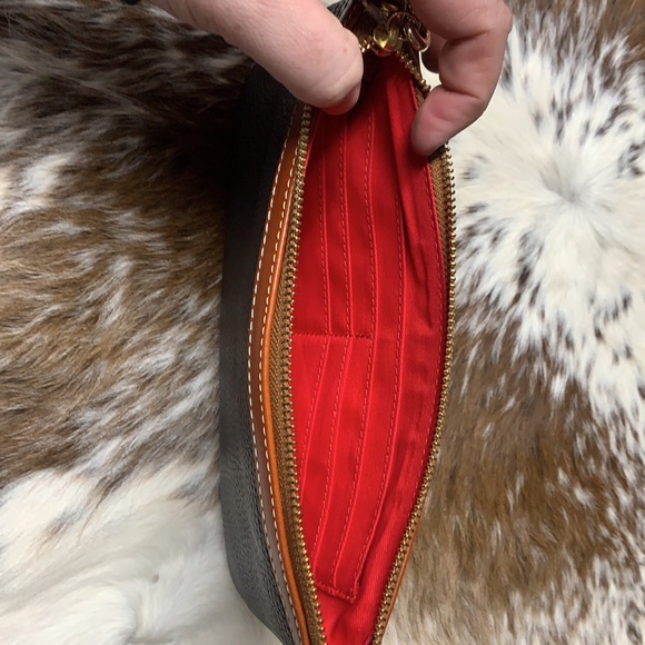 Dooney Clutch - Picture 4 of 4